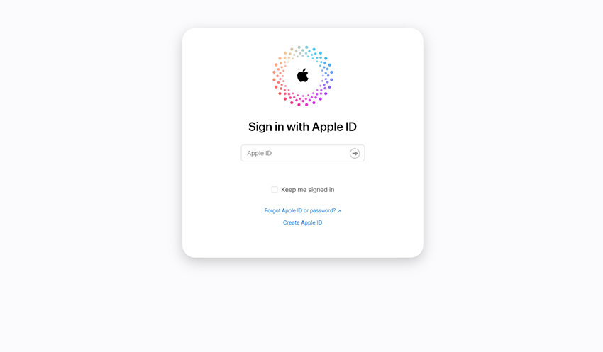 iCloud comにサインインします